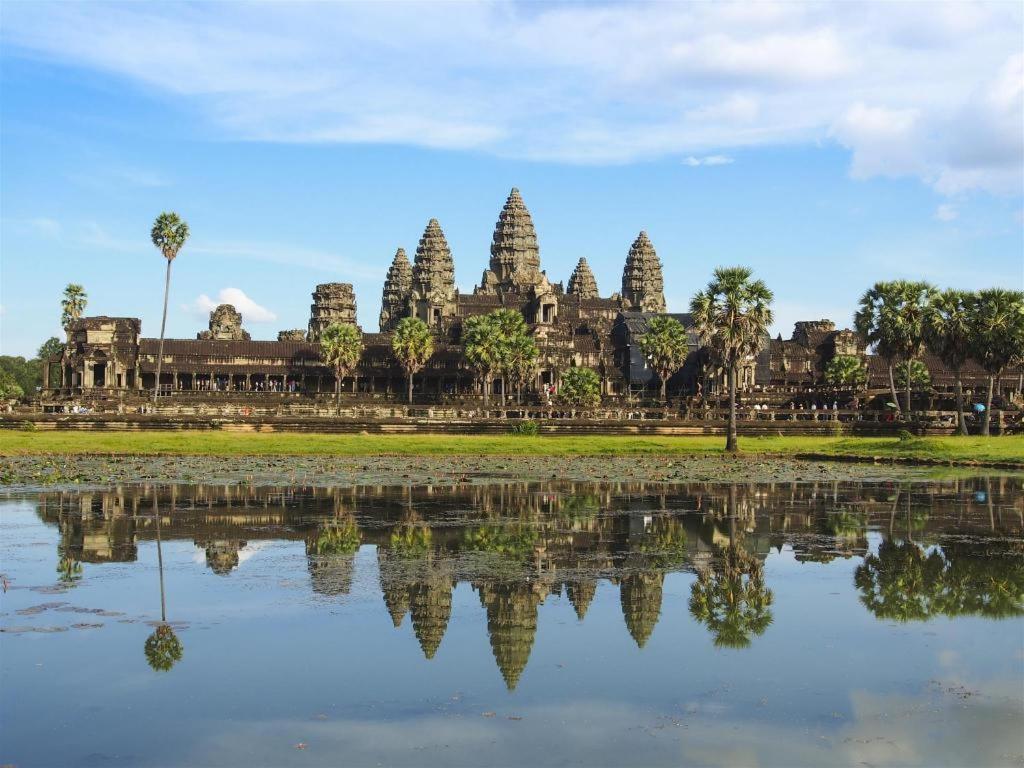 Angkor Village Resort & Spa Сіємреап Екстер'єр фото