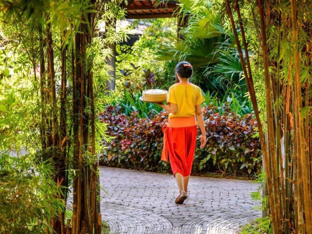 Angkor Village Resort & Spa Сіємреап Екстер'єр фото