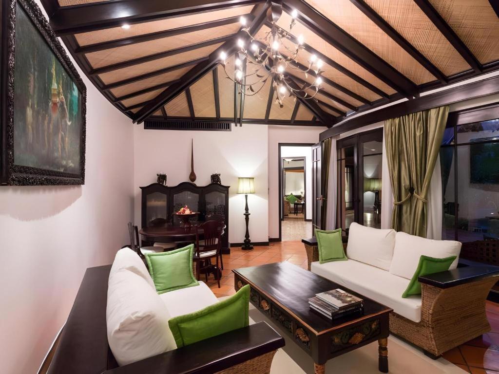 Angkor Village Resort & Spa Сіємреап Екстер'єр фото