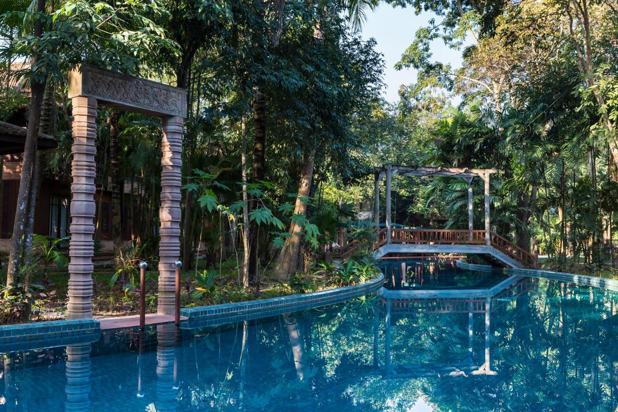 Angkor Village Resort & Spa Сіємреап Екстер'єр фото